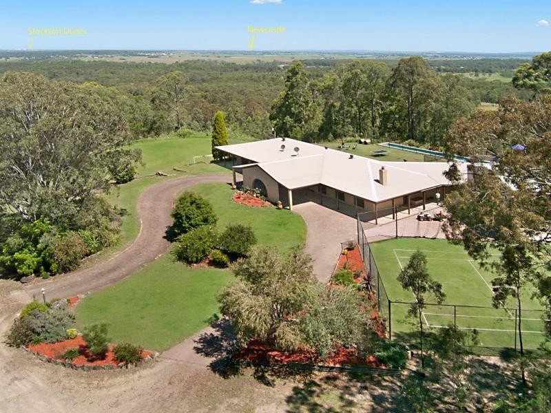 3 Giles Road, Seaham NSW 2324