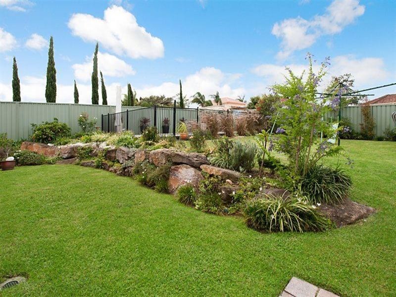 5 Maybush Avenue, Thornton NSW 2322