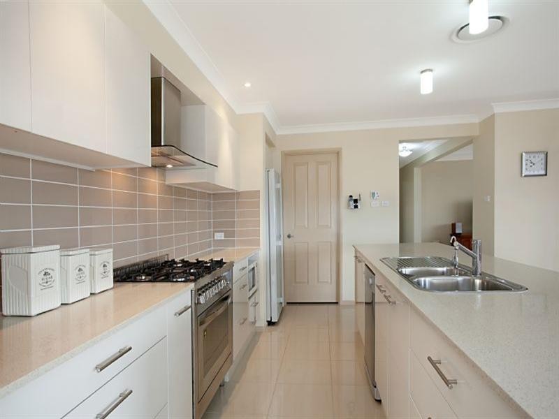 22 McKeachies Drive, Aberglasslyn NSW 2320