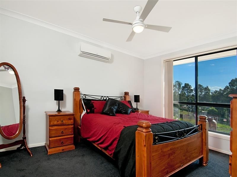 44 Squadron Crescent, Rutherford NSW 2320