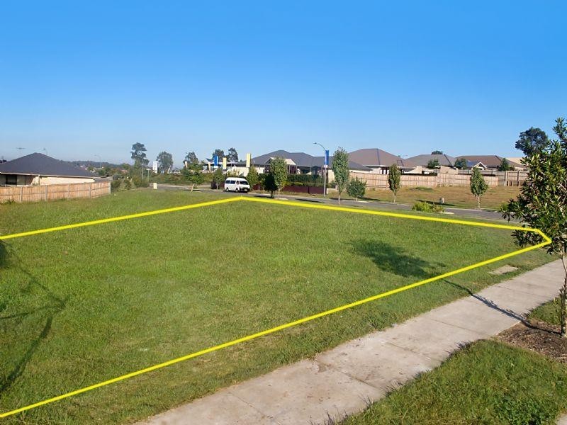 32 McKeachies Drive, Aberglasslyn NSW 2320