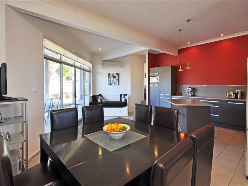 14 Spotted Gum Drive, Rothbury NSW 2320