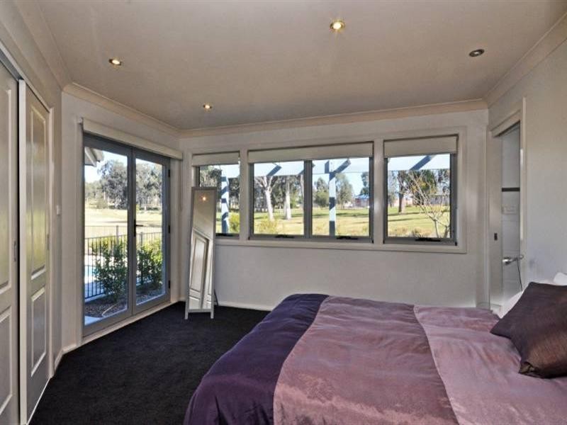 14 Spotted Gum Drive, Rothbury NSW 2320