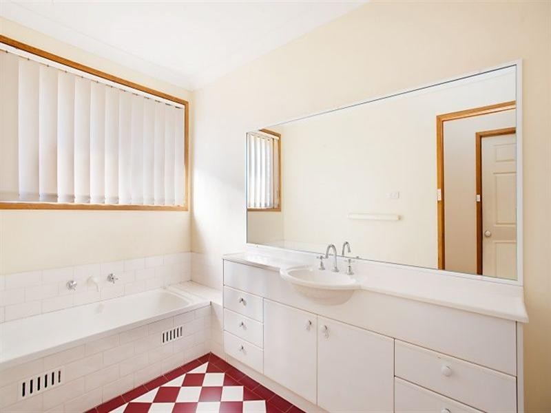 10 Kirkman Close, Thornton NSW 2322