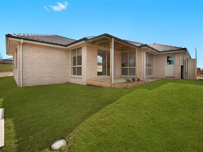 14 Coolabah Street, Aberglasslyn NSW 2320