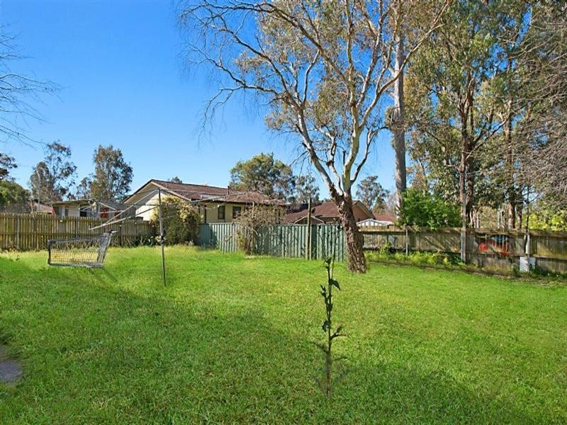 2 Wattle Close, Metford NSW 2323