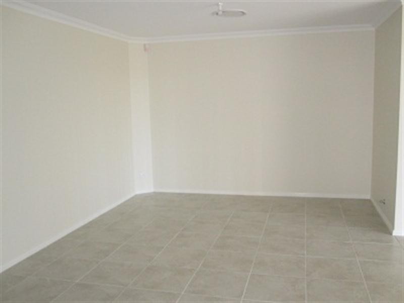 41 Cockatoo Ridge Road, Aberglasslyn NSW 2320