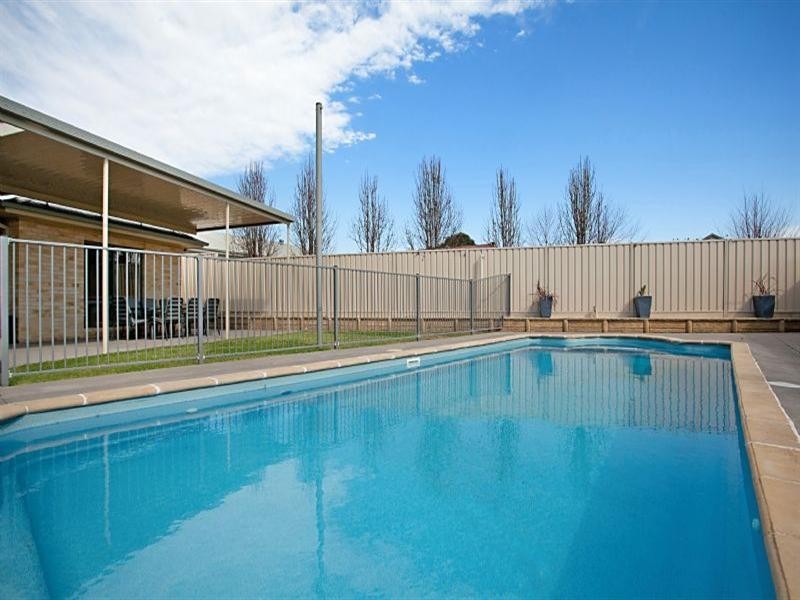 14 Cananga Court, Largs NSW 2320