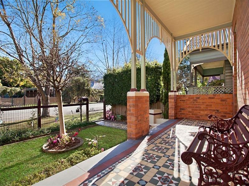 20 Allan Street, Lorn NSW 2320