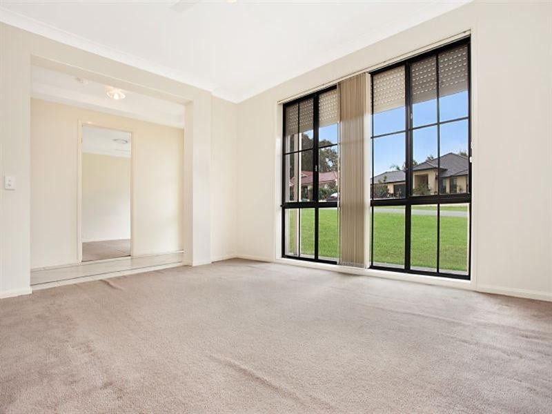 27 Pyalla Avenue, Aberglasslyn NSW 2320