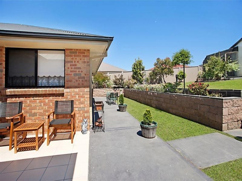 25 Elkin Close, Raworth NSW 2321