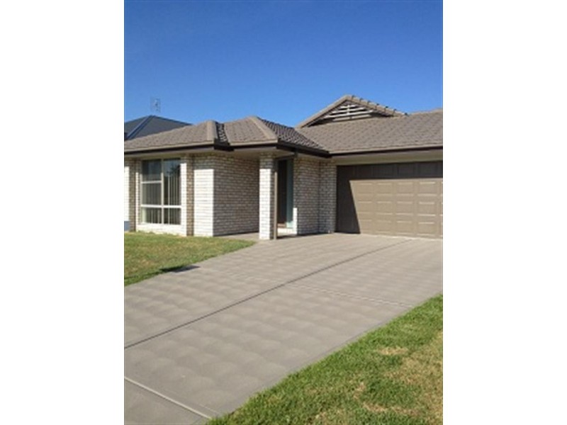 12 Shoveler Street, Aberglasslyn NSW 2320