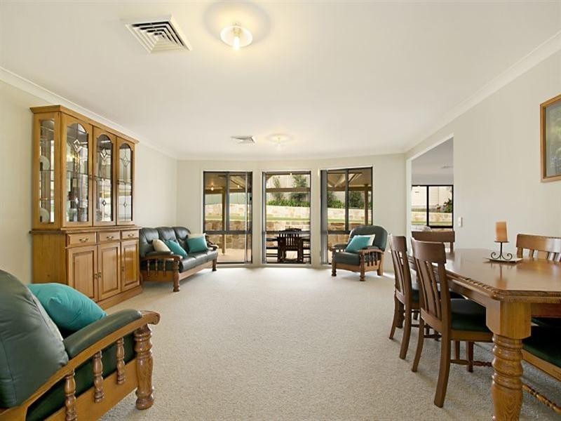 60 Ballydoyle Drive, Ashtonfield NSW 2323