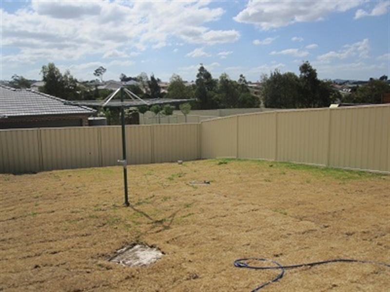 128a and128b Aberglasslyn Road, Aberglasslyn NSW 2320