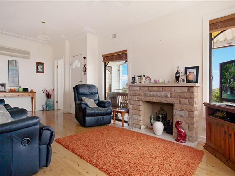 19 Northcott Avenue, East Maitland NSW 2323