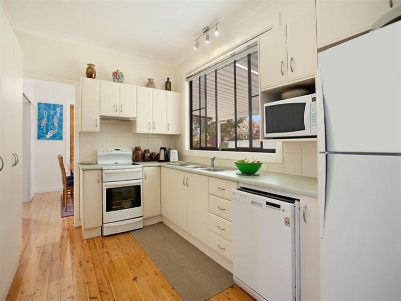 19 Northcott Avenue, East Maitland NSW 2323