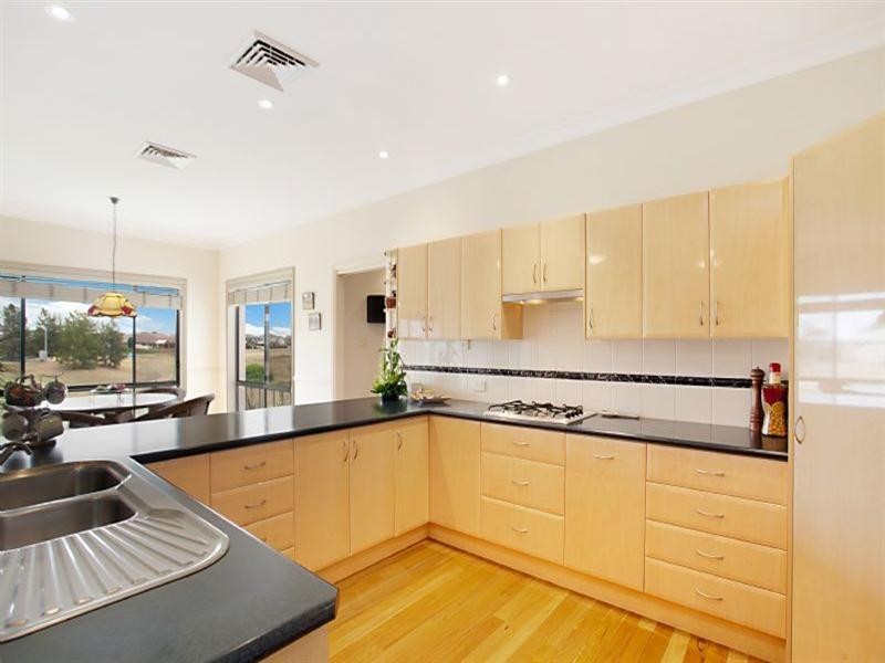 51 Lochend Circuit, East Maitland NSW 2323