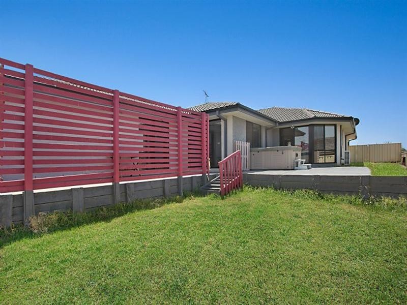39 Pyalla Avenue, Aberglasslyn NSW 2320