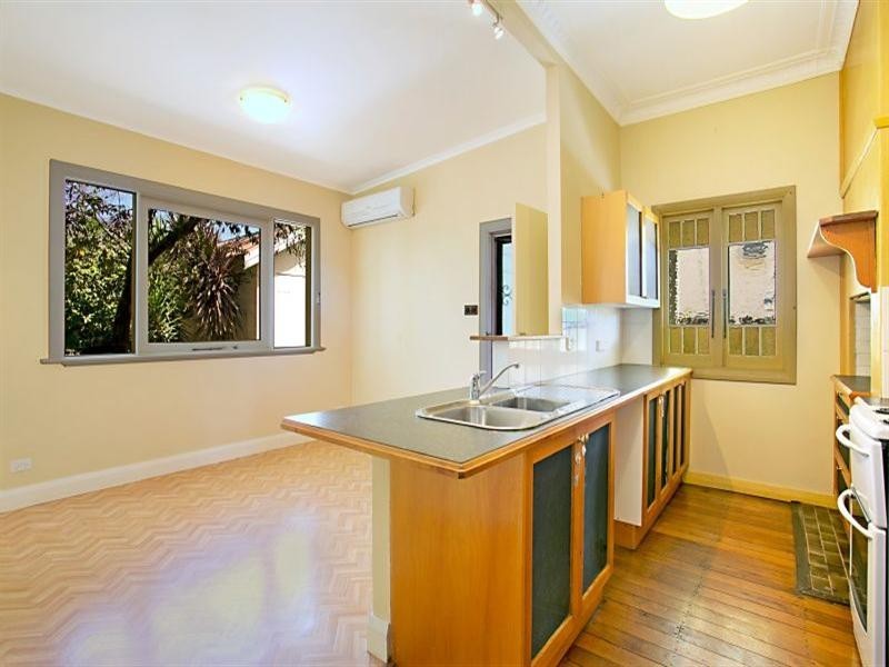 20 Porter Avenue, East Maitland NSW 2323