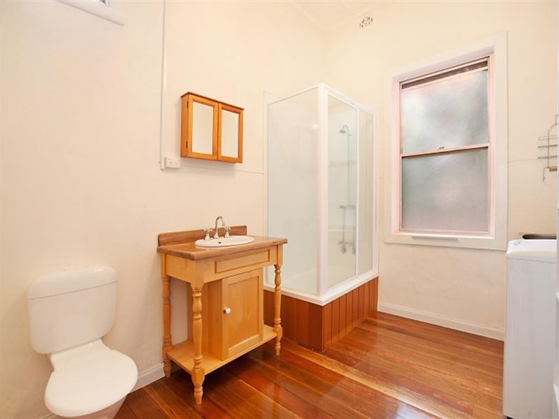 9 Brisbane Street, Lorn NSW 2320