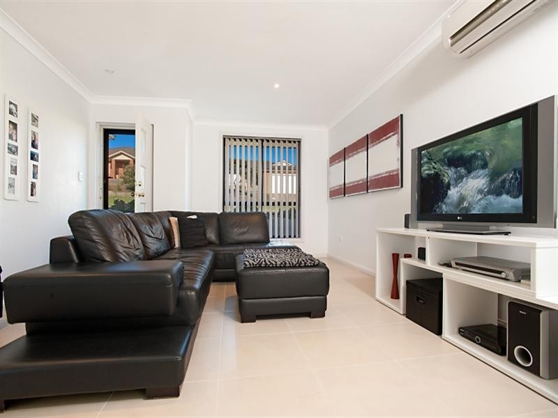 1/61 Squadron Crescent, Rutherford NSW 2320