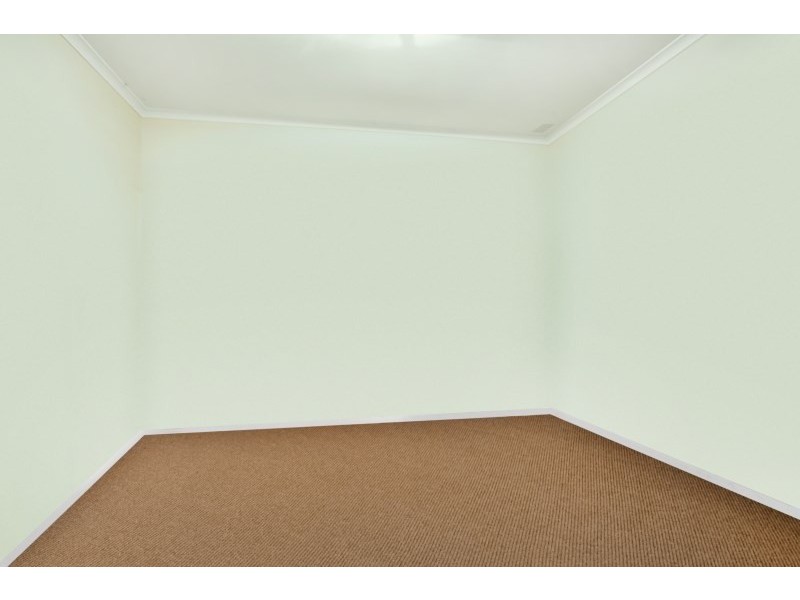 16 Willow Drive, Metford NSW 2323