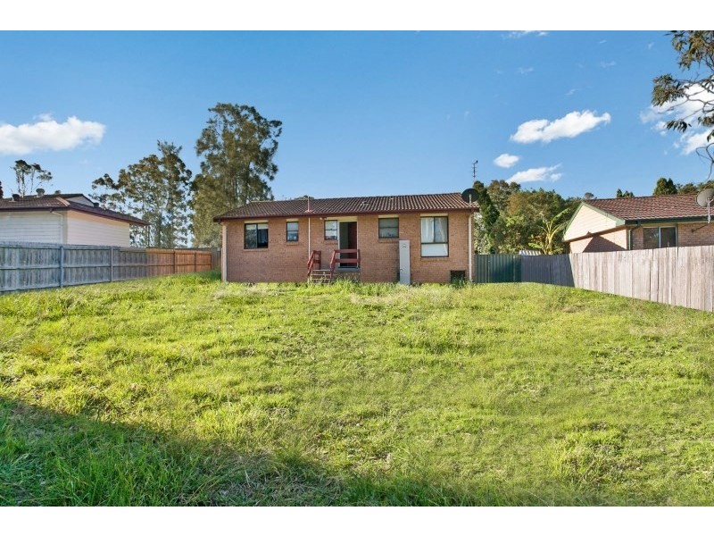 16 Willow Drive, Metford NSW 2323