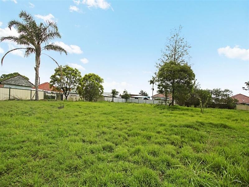 2, 4 and 6 Third Avenue, Rutherford NSW 2320