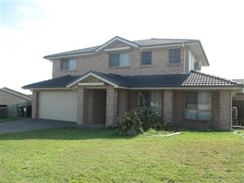 11 Hibiscus Crescent, Aberglasslyn NSW 2320