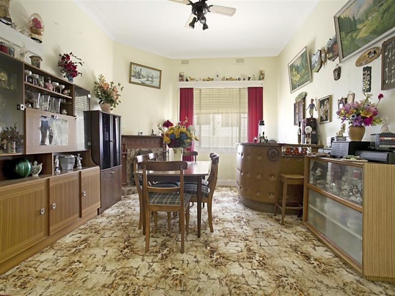 24 King Street, East Maitland NSW 2323