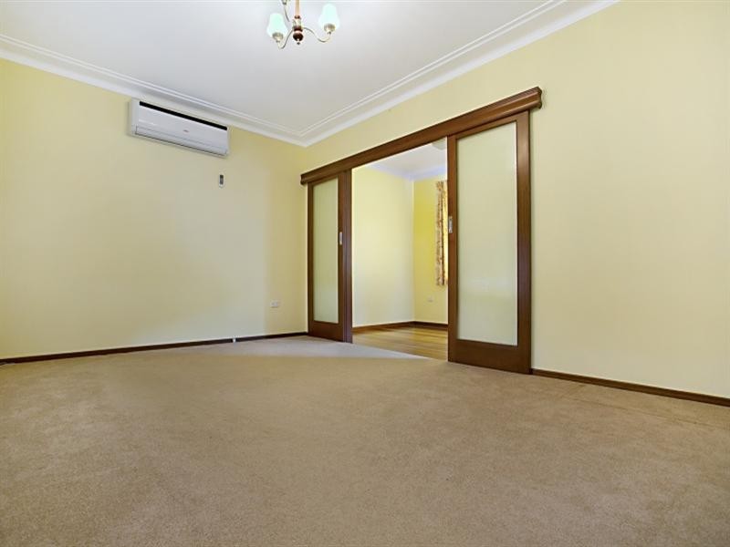 38 Hinder Street, East Maitland NSW 2323