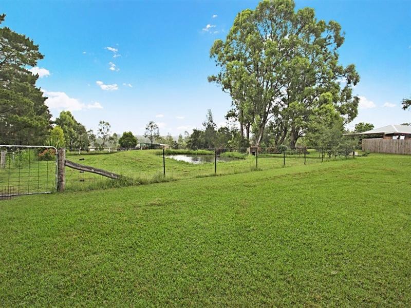 18 Brokenback Road, Branxton NSW 2335
