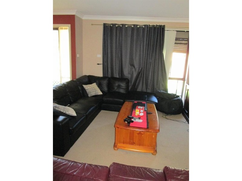 57 Melaleuca Drive, Metford NSW 2323