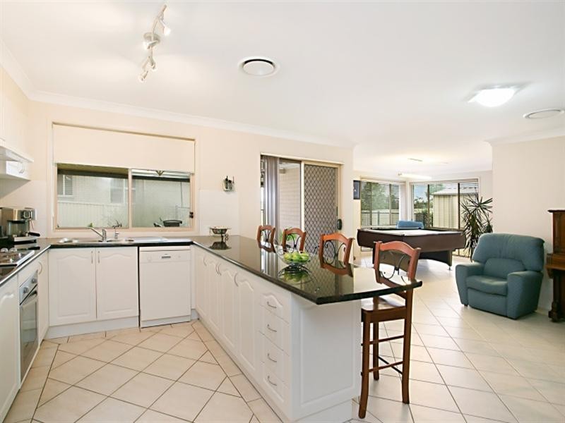 13 Peregrine Close, Aberglasslyn NSW 2320