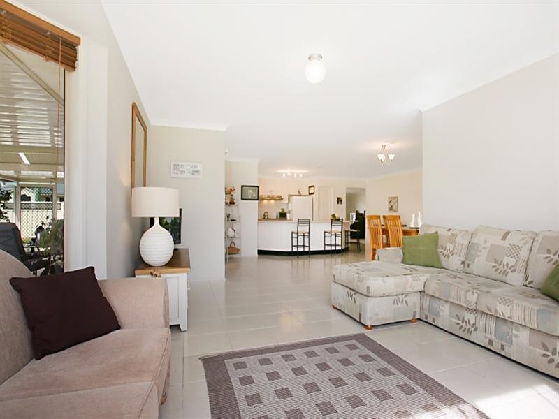 101 Forbes Crescent, Cliftleigh NSW 2321