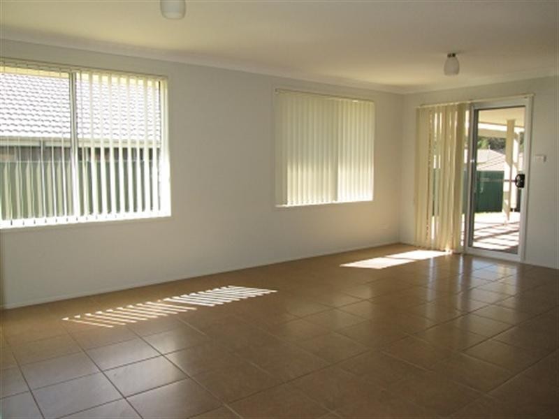 11 Mileham Circuit, Rutherford NSW 2320