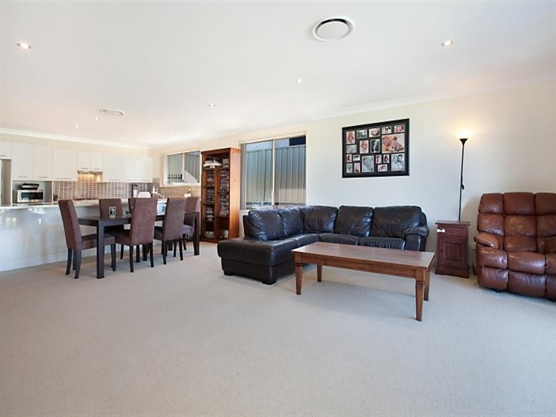 44 Tipperary Drive, Ashtonfield NSW 2323
