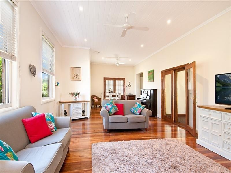 133 Wollombi Road, Farley NSW 2320