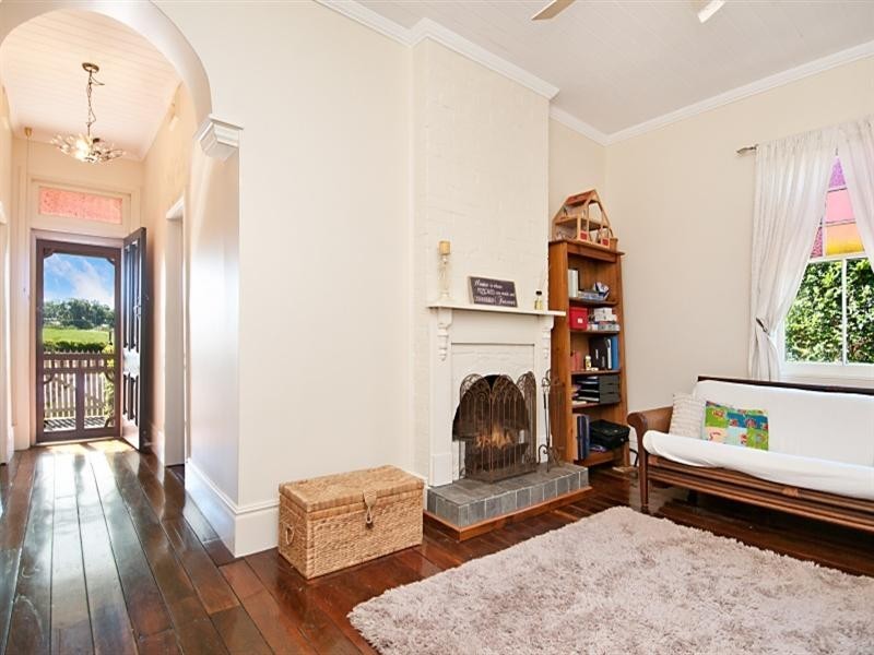 133 Wollombi Road, Farley NSW 2320