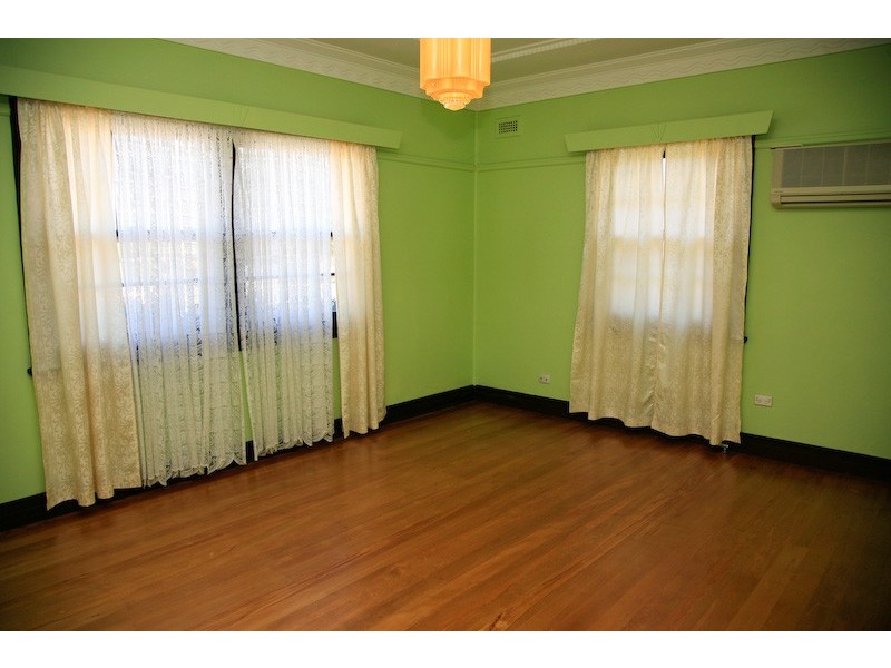 38 Lindsay Street, East Maitland NSW 2323