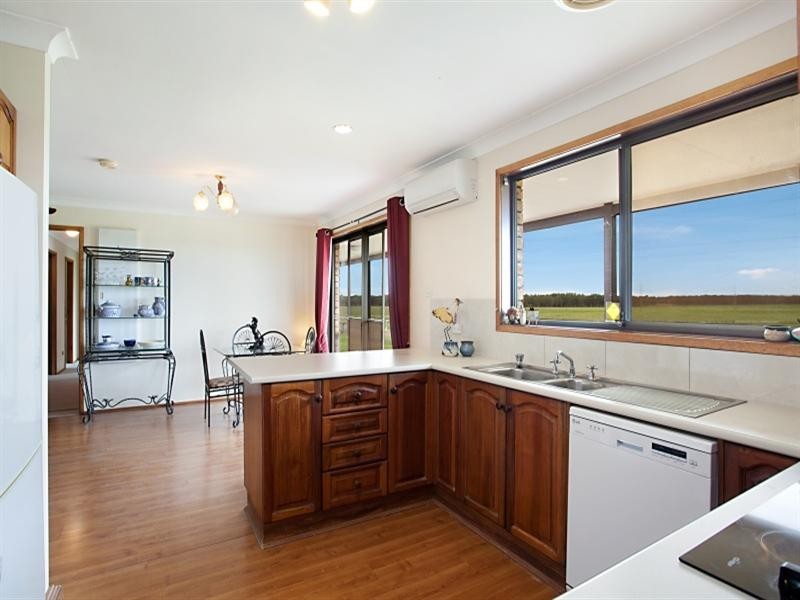 18 Annette Close, Woodberry NSW 2322