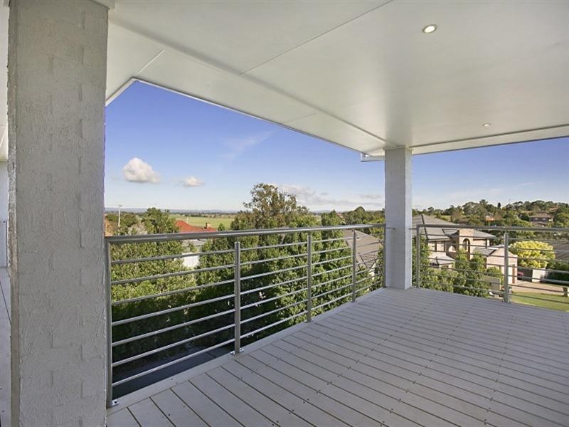 11 Margot Close, Bolwarra Heights NSW 2320