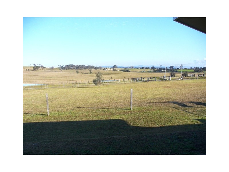 11 Loch Gogle Drive, Woodville NSW 2321