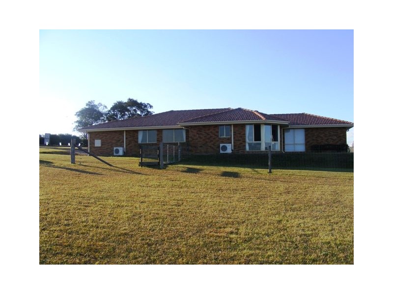 11 Loch Gogle Drive, Woodville NSW 2321