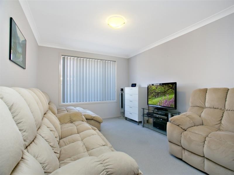 34 Squadron Crescent, Rutherford NSW 2320