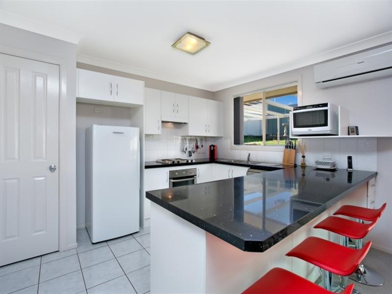 34 Squadron Crescent, Rutherford NSW 2320