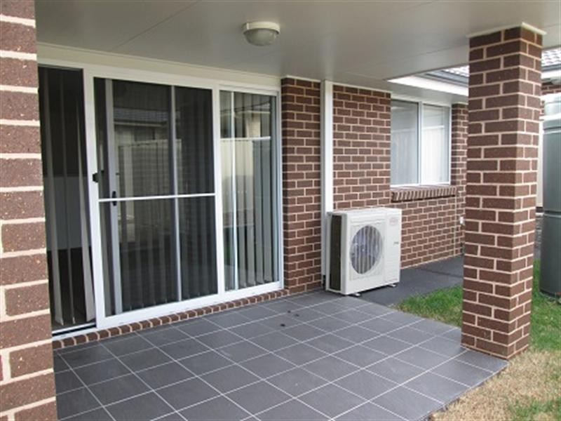 2/16 Sapphire Drive, Rutherford NSW 2320