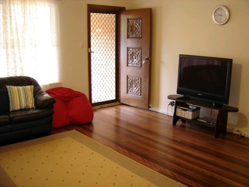 8 Cook Street, North Haven NSW 2443