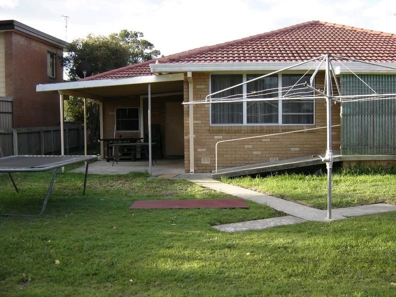 8 Cook Street, North Haven NSW 2443