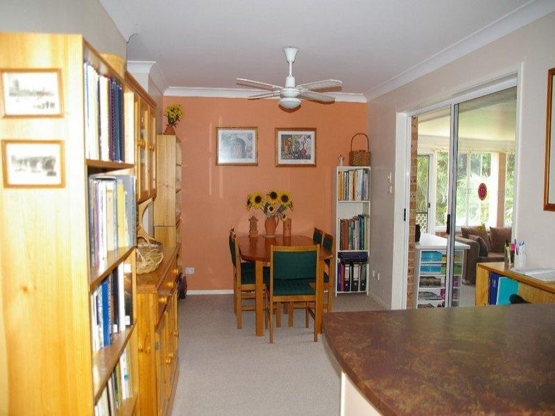 37 Waterview Crescent, Laurieton NSW 2443